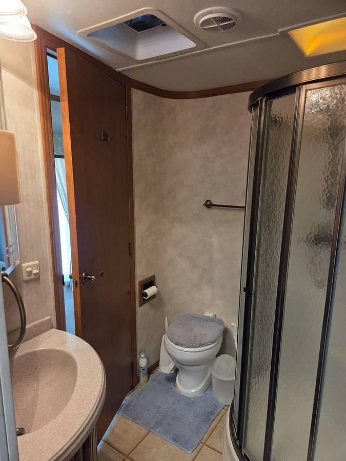 Used 2009 Glendale Titanium 30E35SA