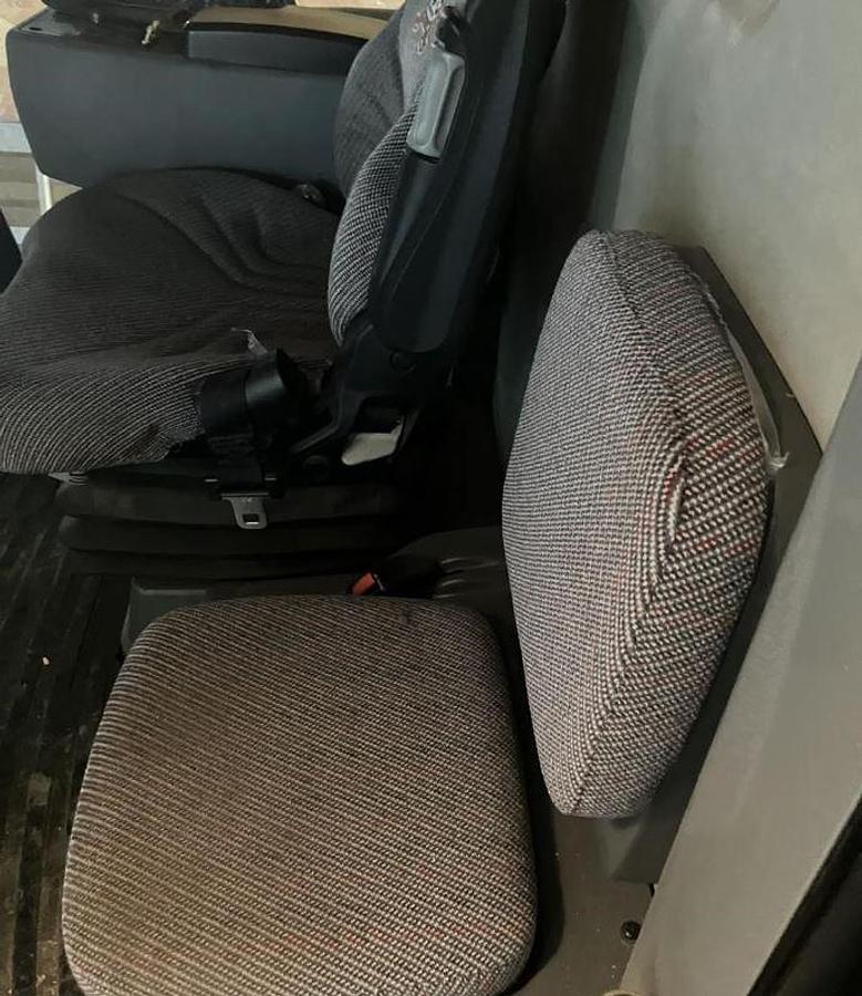 Used 2008 GLEANER R65 Combine