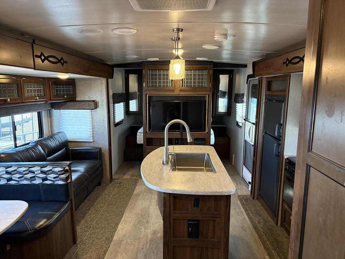 Used 2019 Heartland Millard M28