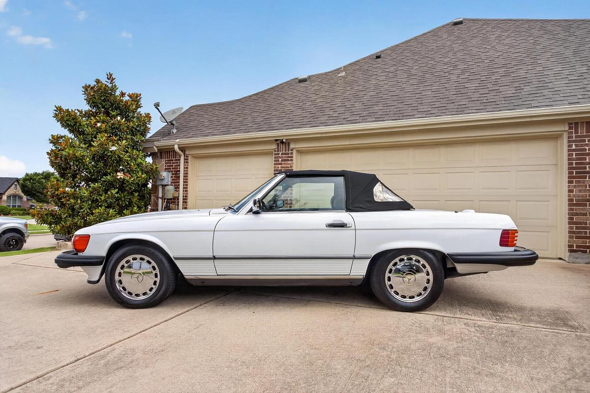 Used 1988 Mercedes-Benz 560 SL