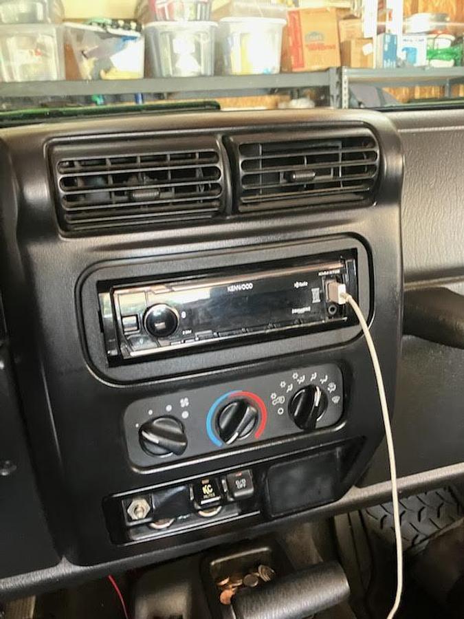 Used 2004 Jeep Wrangler 4X4