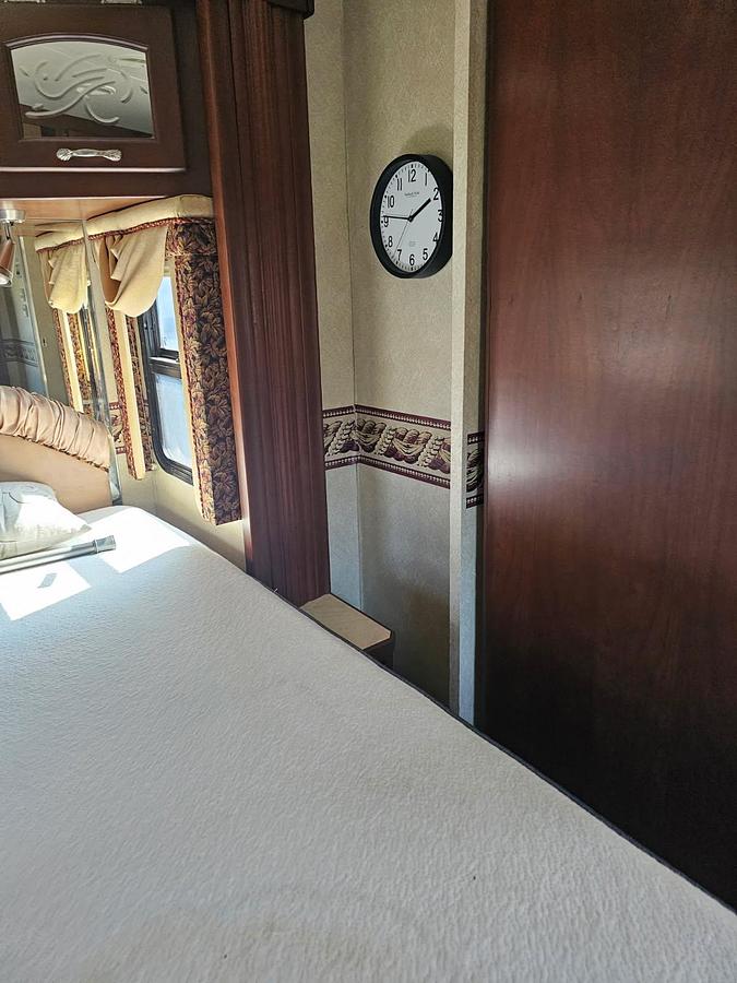 Used 2007 Newmar Kountry Star 3910