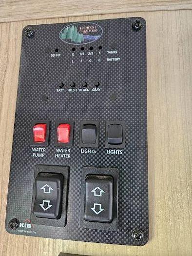 Used 2023 Forest River Wildwood FSX 169RSK