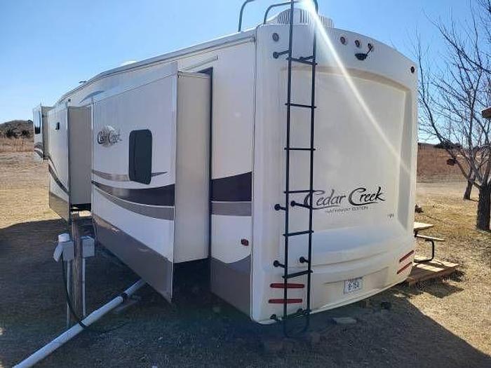 Used 2017 Cedar Creek HATHWAY EDITION