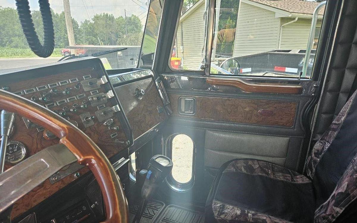 Used 1994 Peterbilt 379