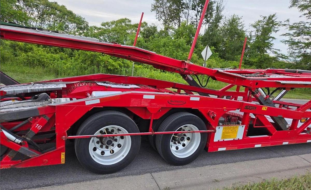 Used 2021 Peterbilt 389