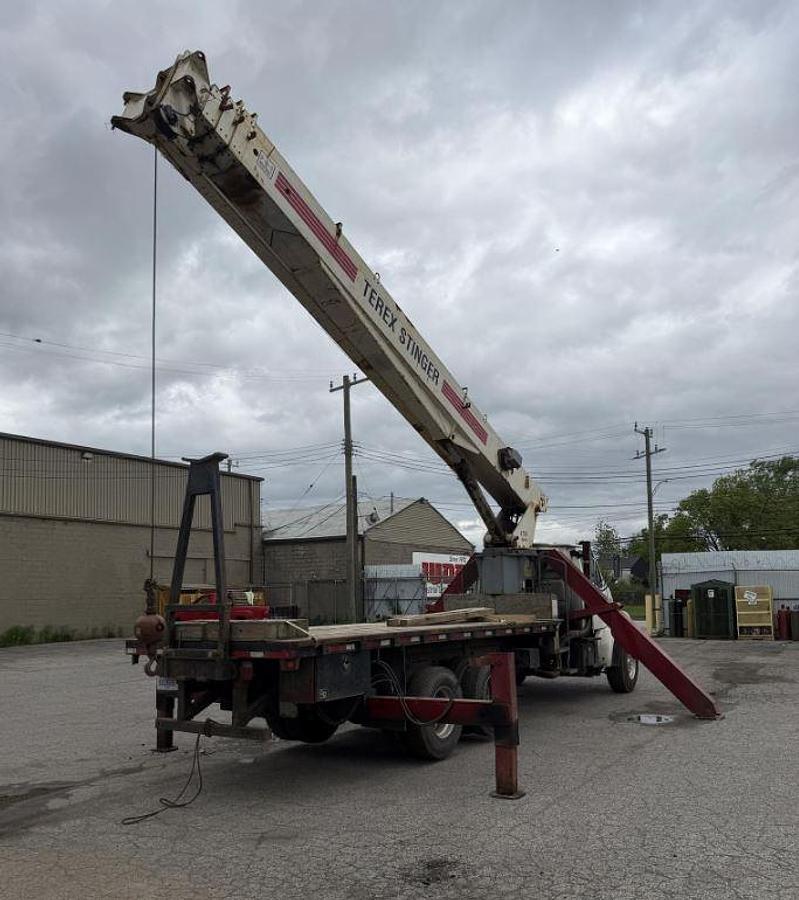 Used 1999 Terex TC4792 Mounted on 1999 Sterling LT7500