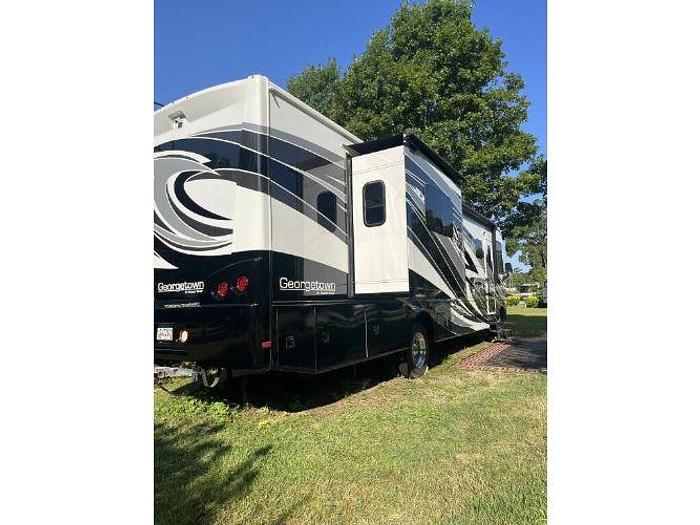 Used 2019 Forest River Georgetown XL 369DS