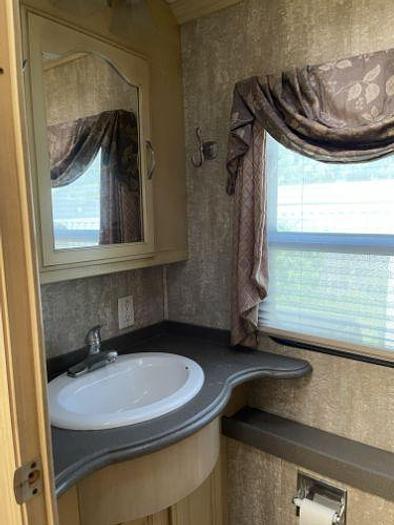 Used 2007 Coachmen Sportscoach Legend 40QS