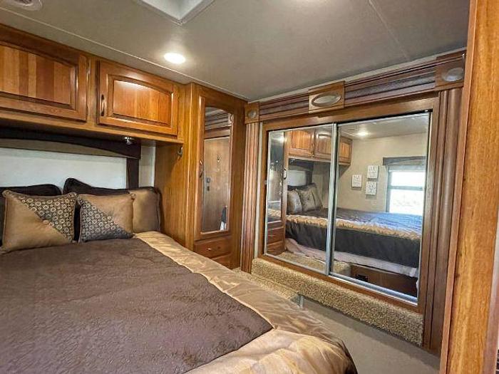 Used 2016 Jayco Greyhawk