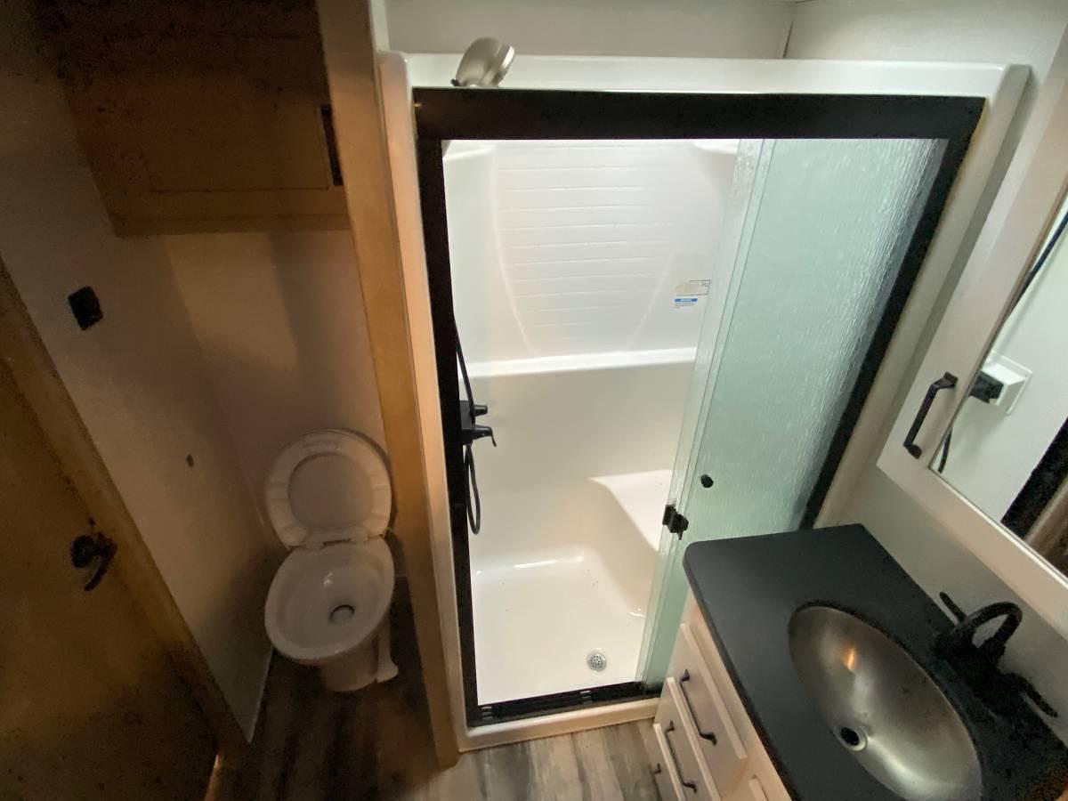 Used 2022 Keystone Raptor 429