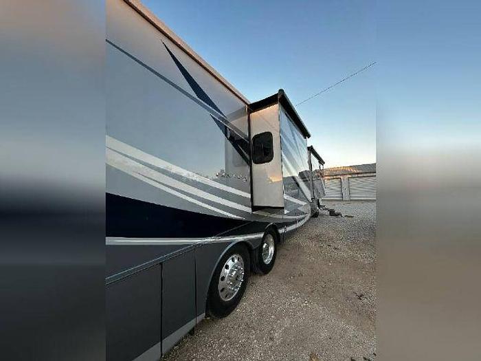 Used 2019 Newmar Ventana 4369