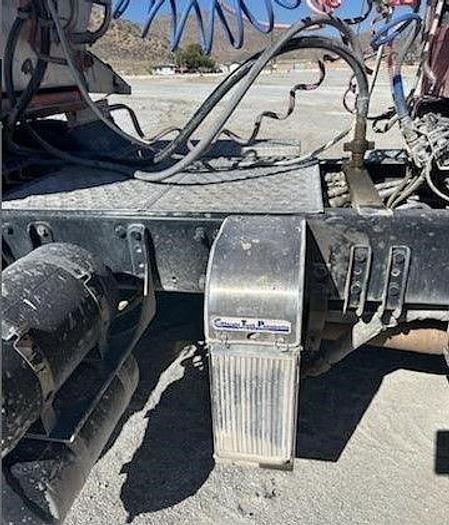 Used 2013 Freightliner Business Class M2 112