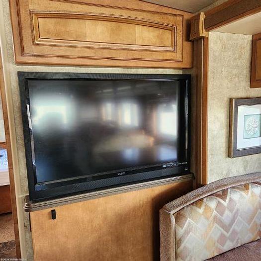Used 2012 Winnebago SIGHTSEER 36V