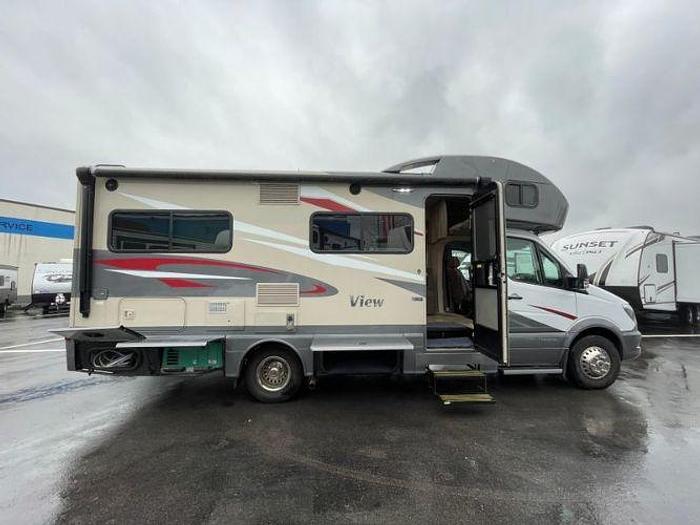 Used 2017 Winnebago View 24J