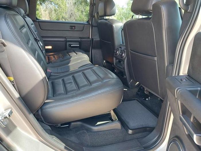 Used 2006 HUMMER H2