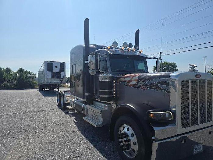 Used 2020 Peterbilt 389