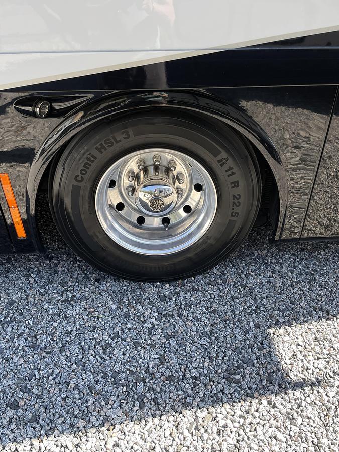 Used 2014 Tiffin Allegro Bus 37AP