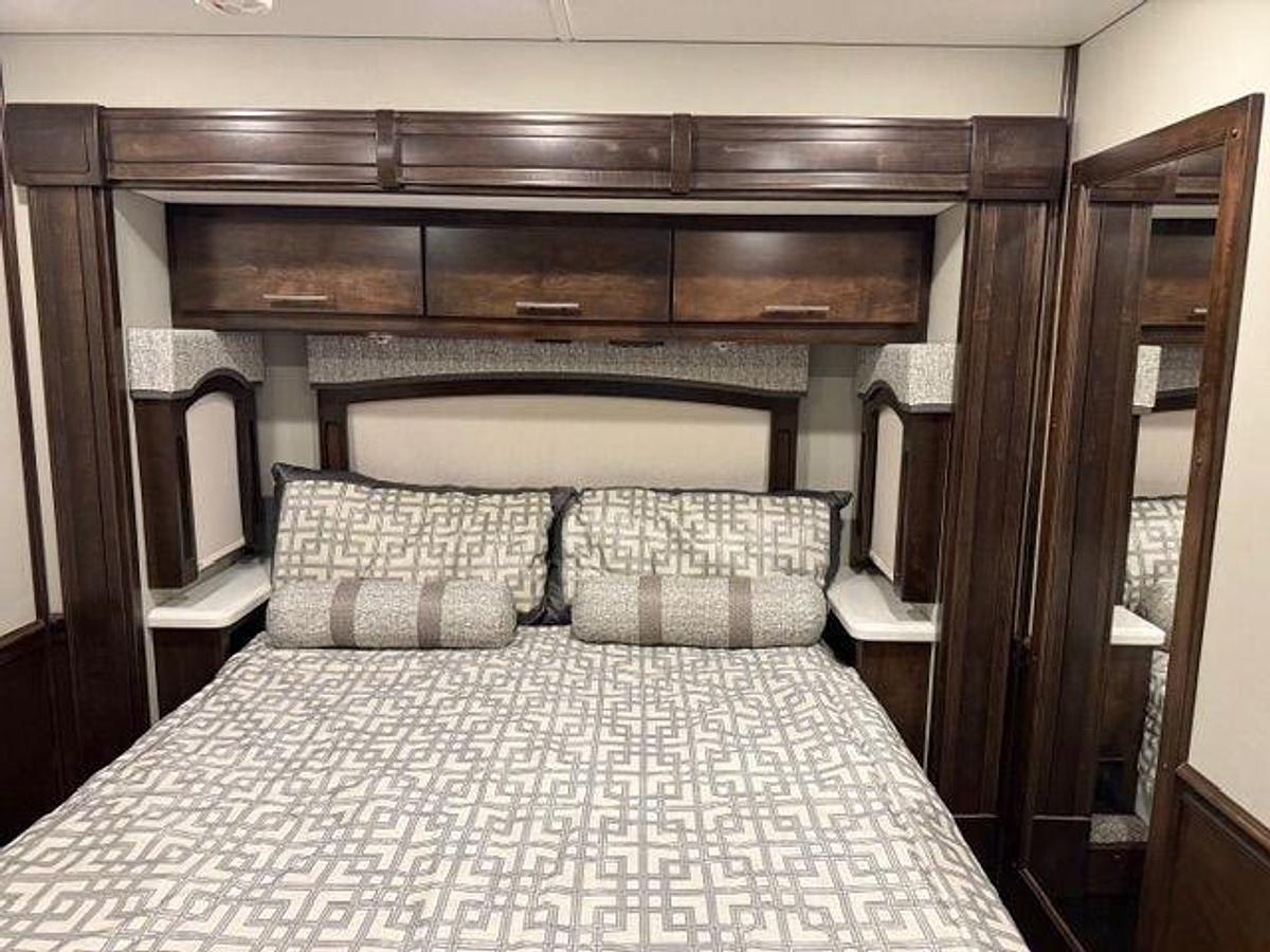 Used 2021 Renegade Ikon 2509GS