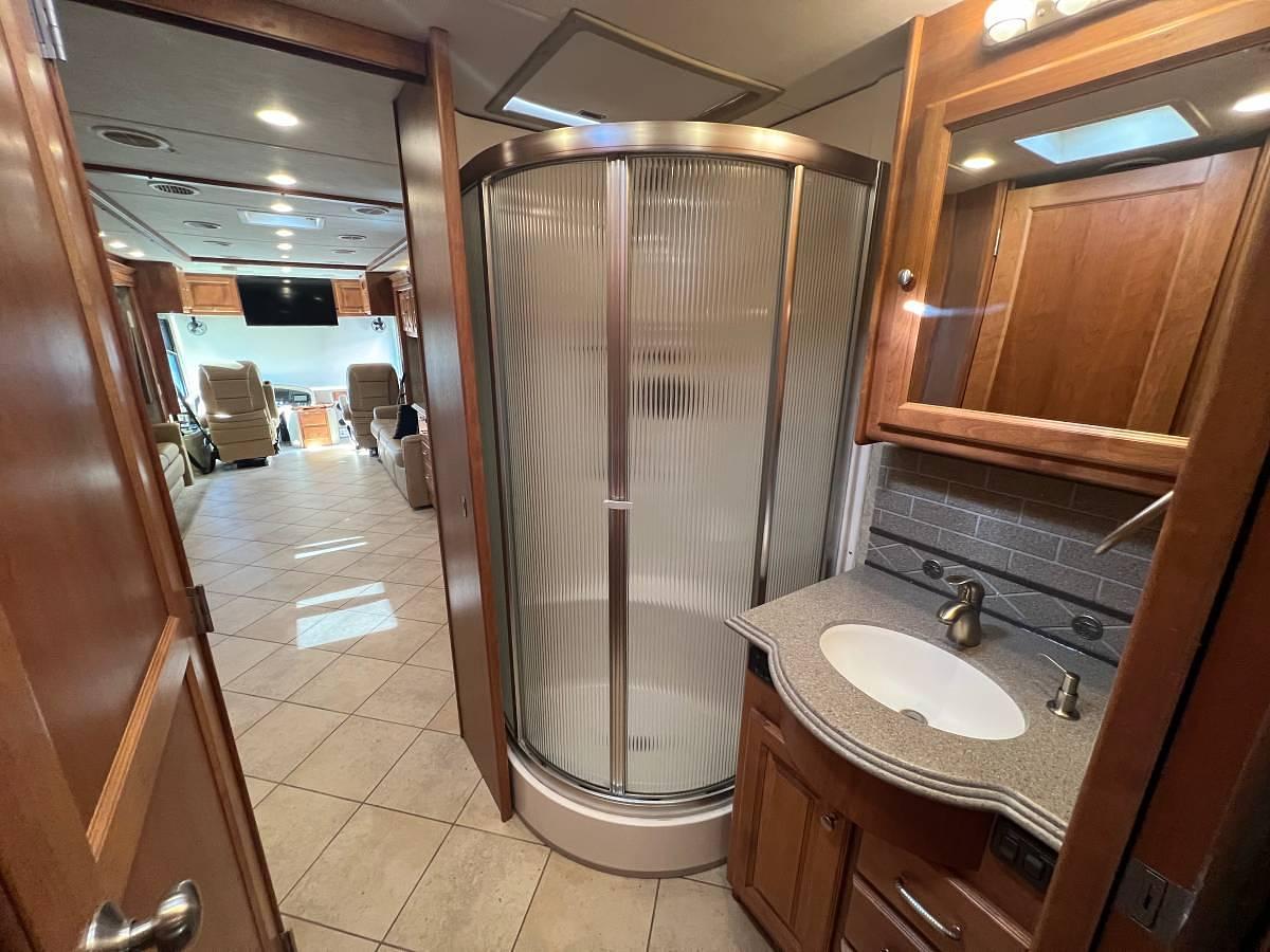 Used 2010 Tiffin Phaeton 40QTH