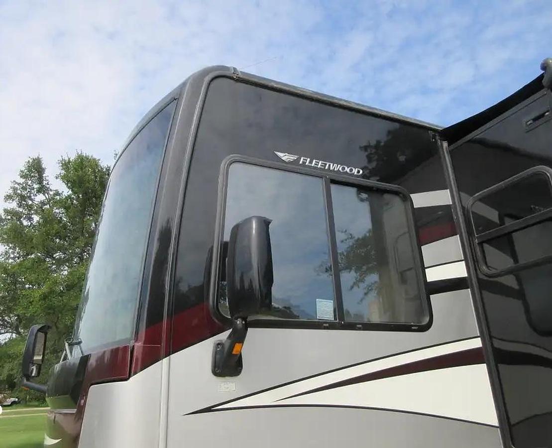 Used 2017 Fleetwood Pace Arrow LXE 38K Class A Motorhome