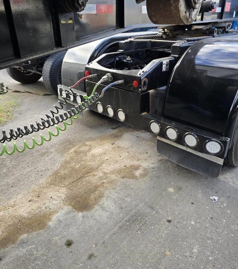 Used 2019 Peterbilt 389