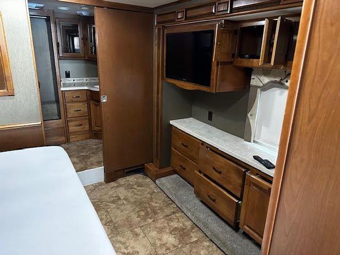 Used 2013 Tiffin Motorhomes Allegro Red 38QRA