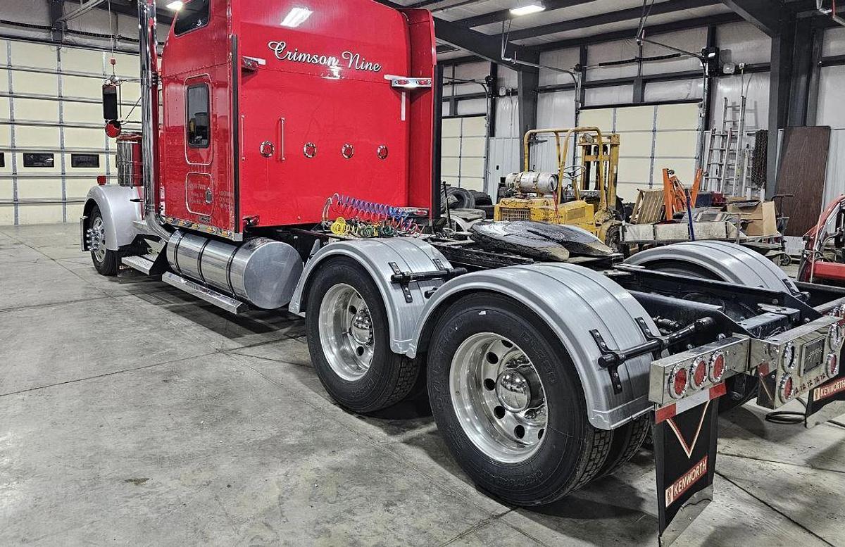 Used 2007 Kenworth W900L