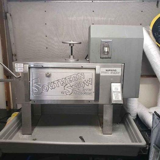 Used 2000 Southern Snow Concession Stand Trailer