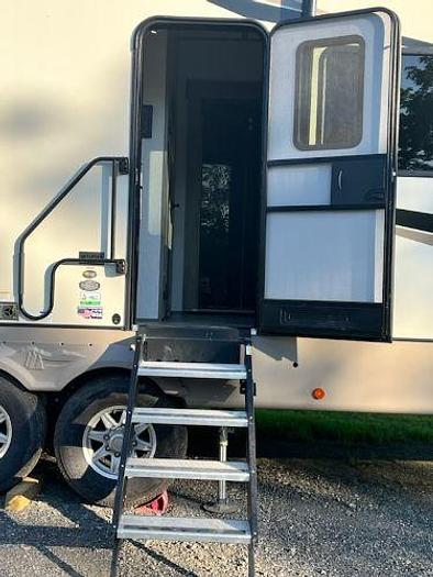 Used 2022 Forest River Salem Hemisphere Elite 36FL