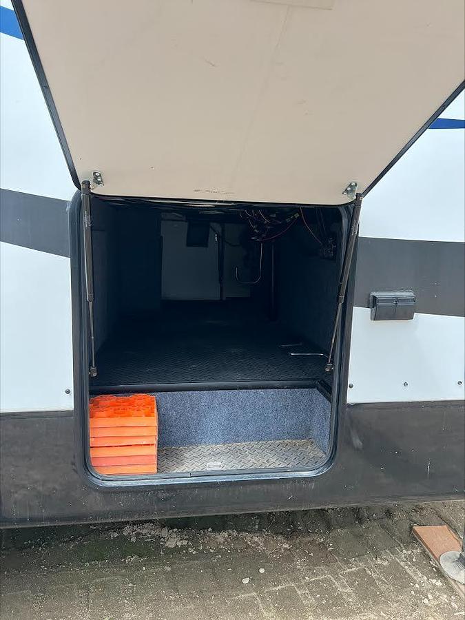 Used 2016 Jayco Seismic Wave 355W