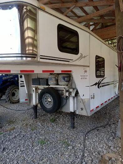 Used 2004 Bison AlumaSport Livestock Trailer