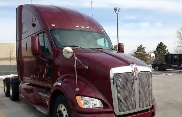 Used 2012 KENWORTH T700