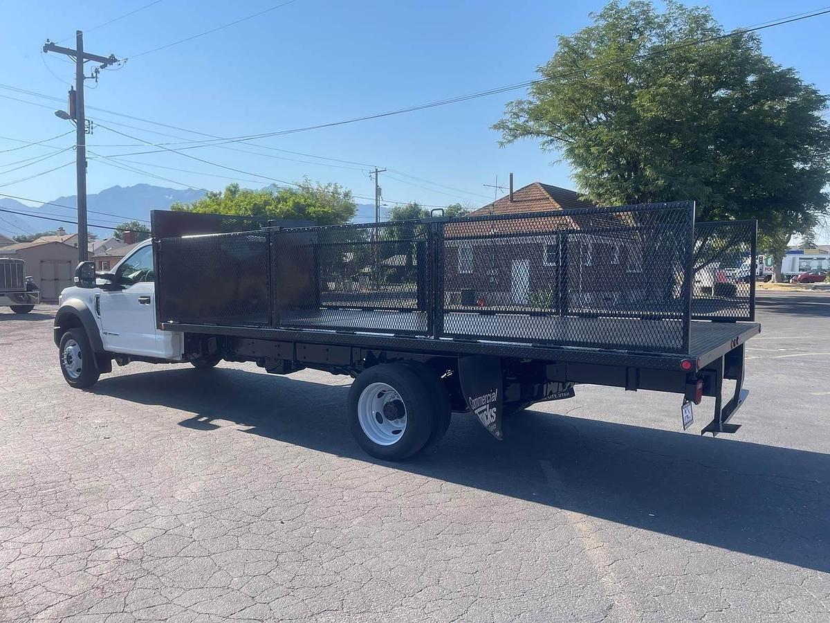 Used 2017 Ford F550 Long Flatbed Truck