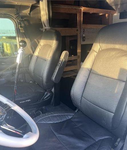 Used 1997 INTERNATIONAL 9300