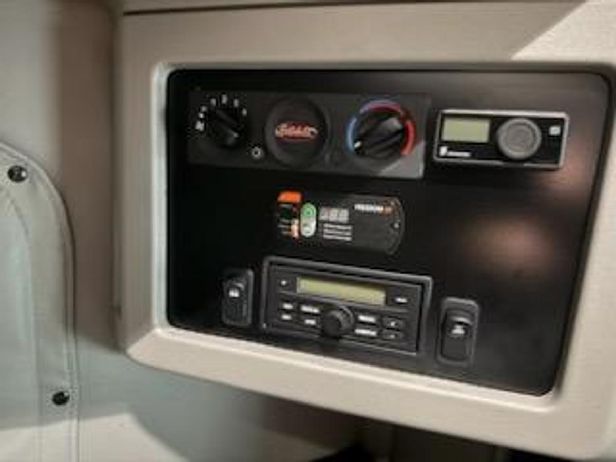 Used 2026 Peterbilt 567 Sleeper Semi Truck