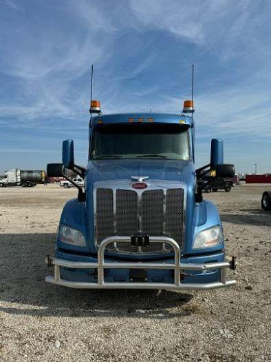 Used 2019 Peterbilt 579