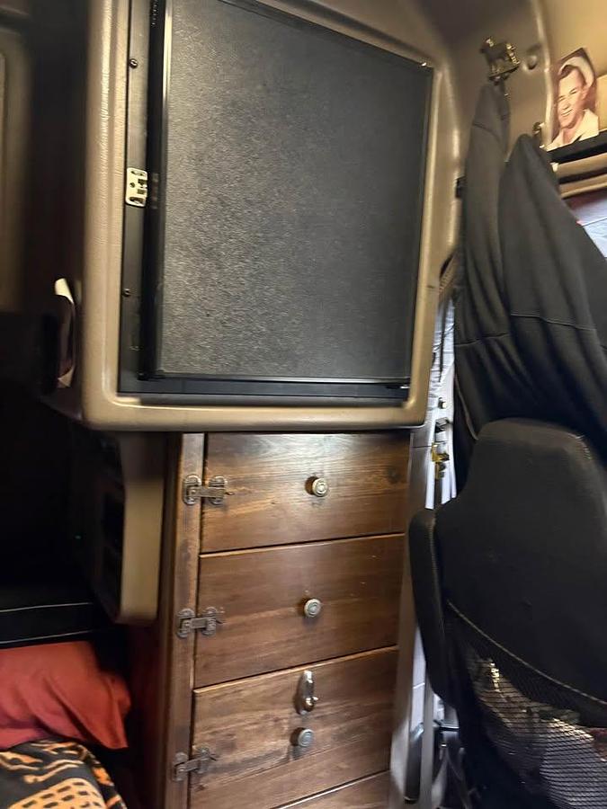 Used 2006 Peterbilt 379EXHD