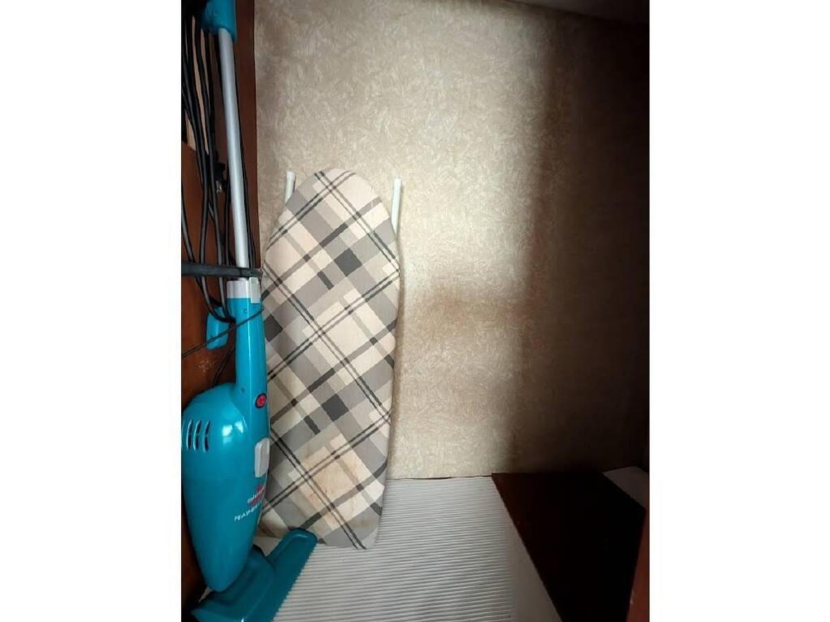 Used 2006 Fourwinds Hurricane 33H