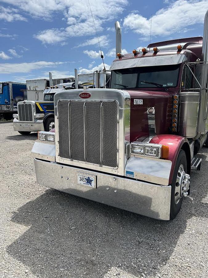 Used 2004 Peterbilt 379