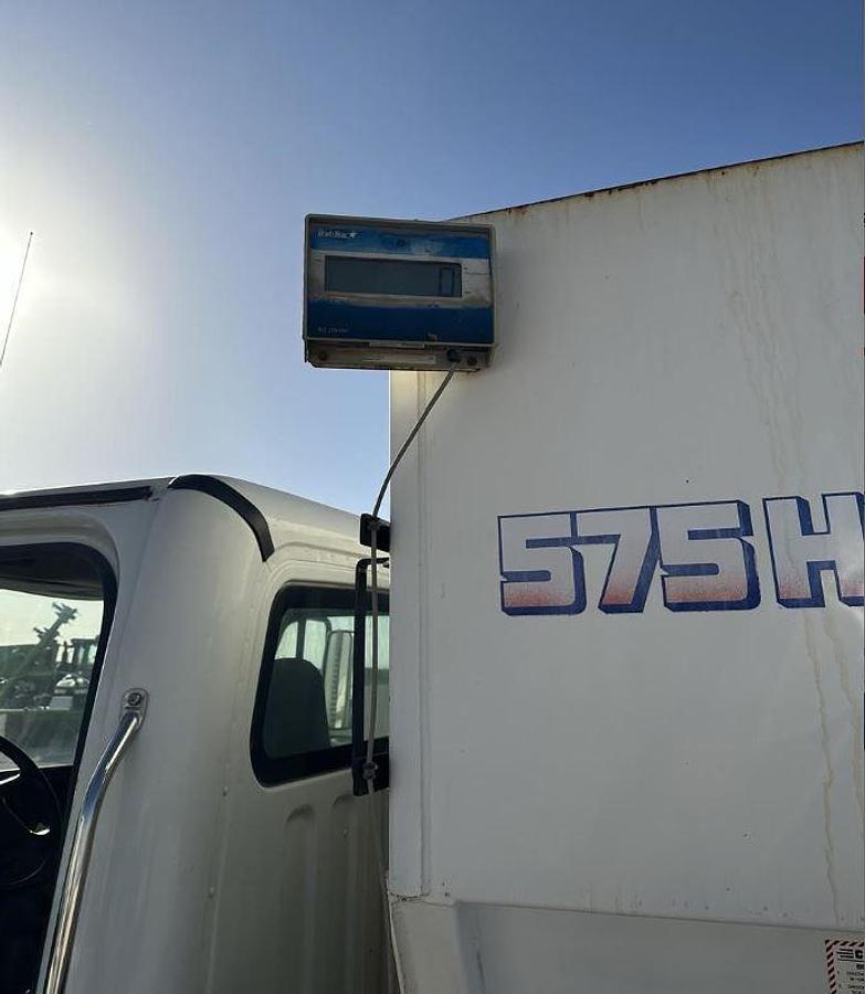 Used 2014 Freightliner Business Class M2 112