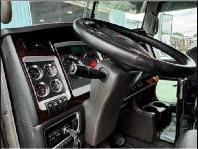 Used 2020 KENWORTH W900L