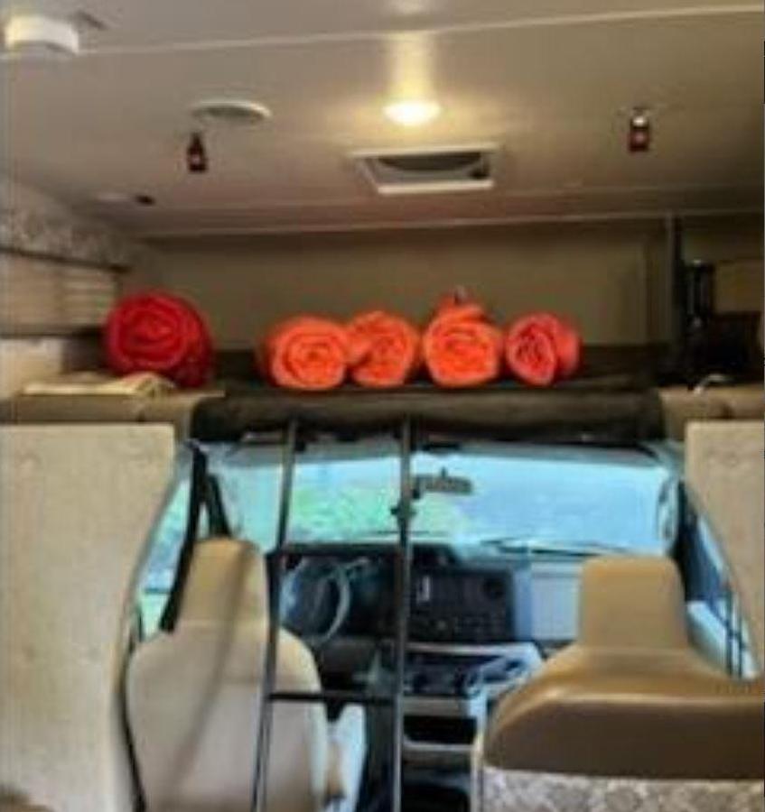 Used 2020 Coachmen Freelander 31BH