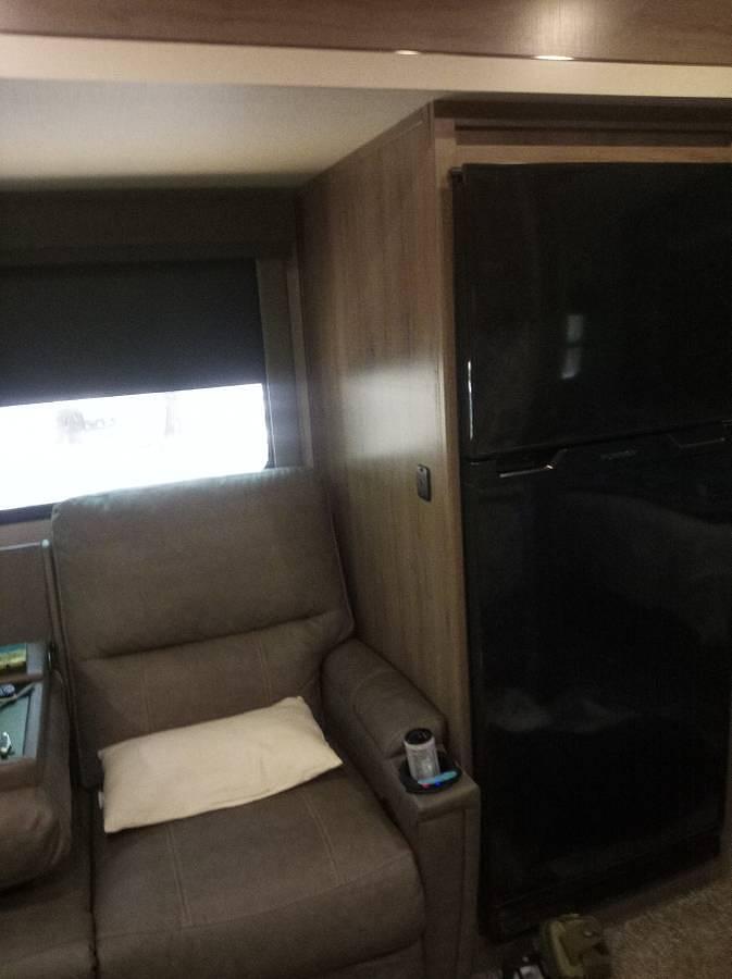 Used 2023 Grand Design Imagine 2400BH Travel Trailer