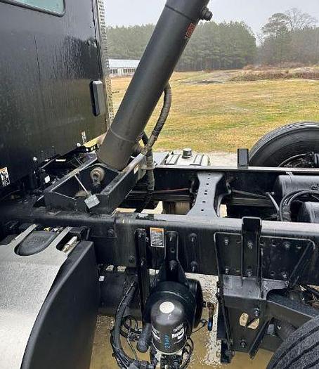 Used 2021 KENWORTH W990