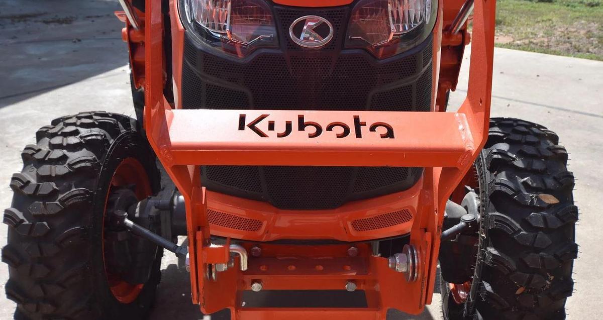 Used 2024 Kubota L3302HST