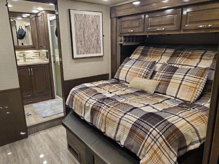 Used 2020 Entegra Reatta XL 39T2