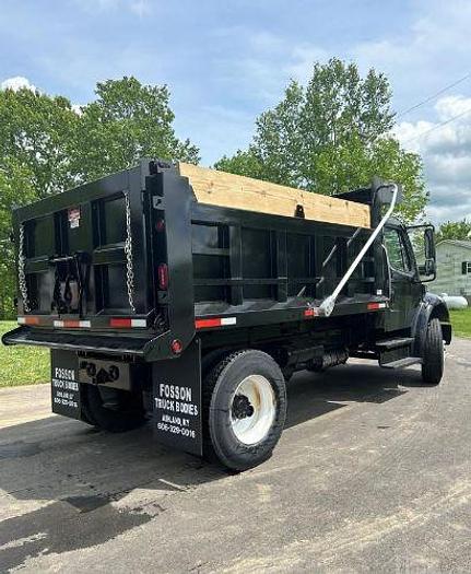 Used 2016 Freightliner BUSINESS CLASS M2 106