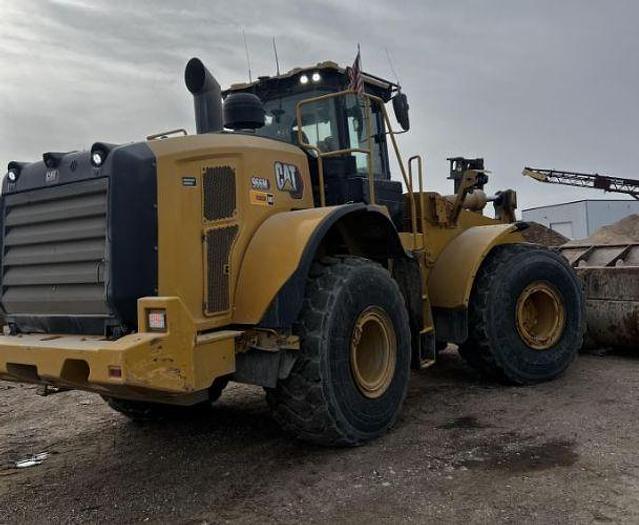 Used 2021 CATERPILLAR 966M