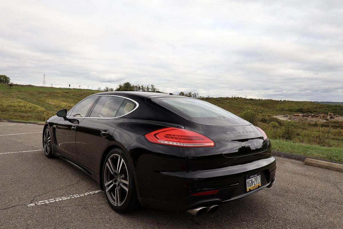 Used 2014 Porsche Panamera 4s Executive